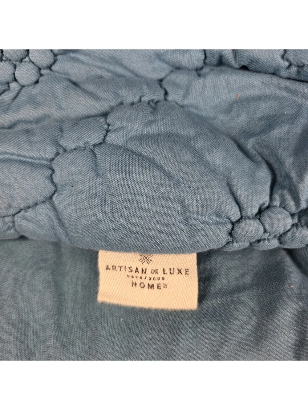 Artisan de Luxe Twin Duvet Cover & Sham Set - Blue Tufted Floral